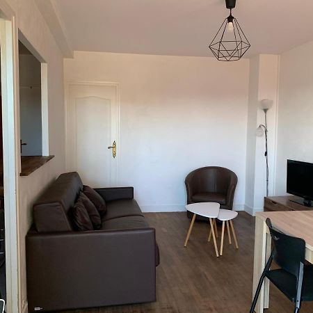 Studio indépendant à Brantôme en Périgord Puyjoubert Extérieur photo